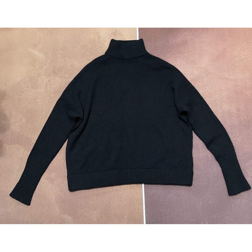 Le Kasha $900 Black 100% Organic Cashmere Black Turtleneck Sweater Size S/M - Picture 7 of 11
